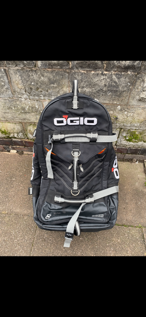 OGIO Power Sports Wheeled Bag – Black, Good Condition