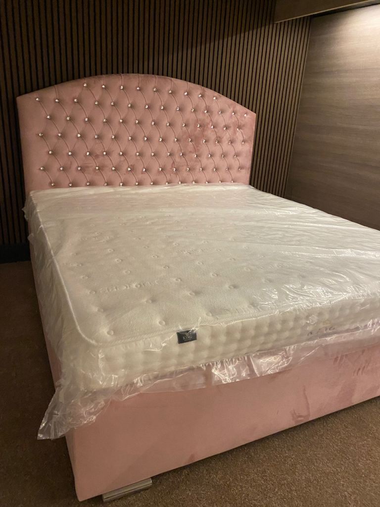 Luxury super kingsize bed and mattress now only £999
