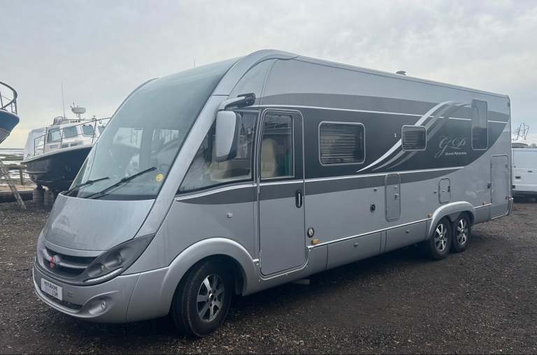 Burstner Elegance Grand Panorama i920