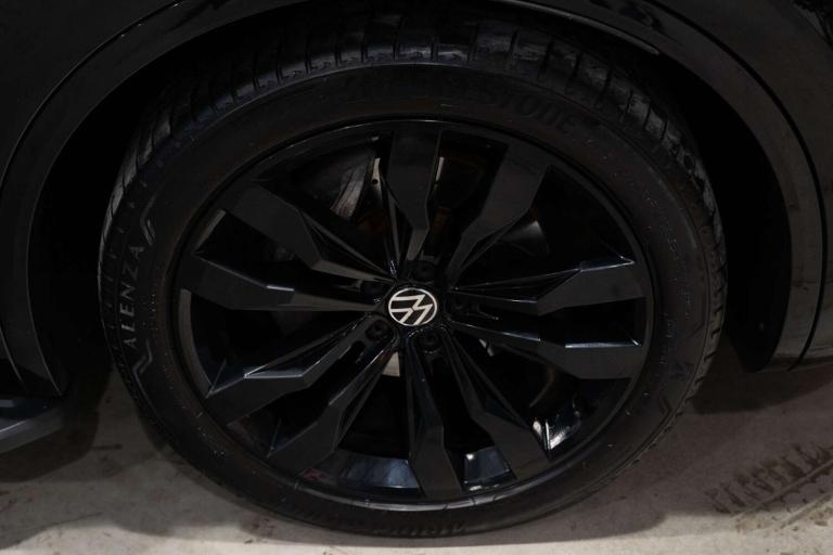 2021 Volkswagen Touareg 3.0 Touareg V6 Black Edition TDI Auto 4WD 5dr SUV Diesel Automatic