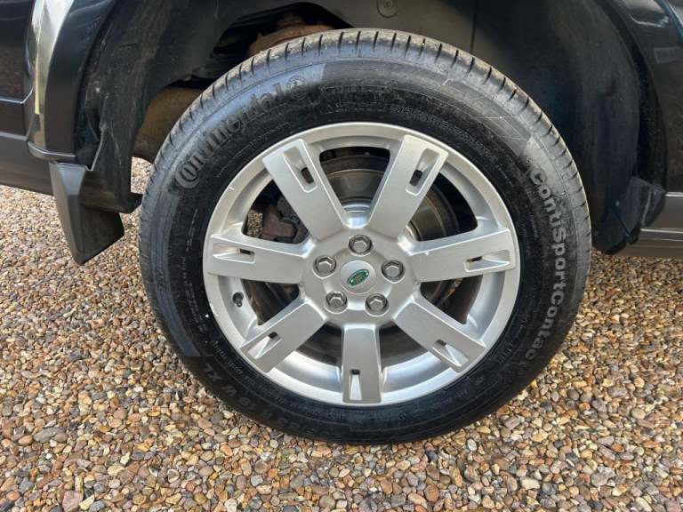  Land Rover Discovery 3 2.7 TD V6 HSE Station Wagon 5dr Diesel