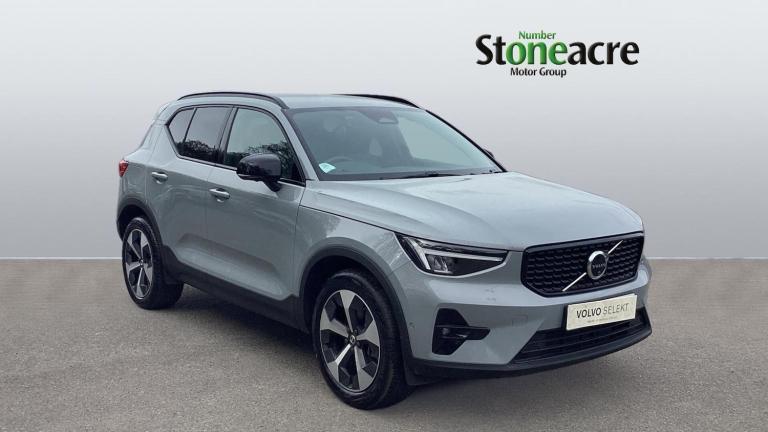2026 Volvo XC40 2.0 B3 MHEV Plus Dark SUV 5dr Petrol Hybrid DCT Auto Euro 6 (s/s) (163 ps) ESTATE...