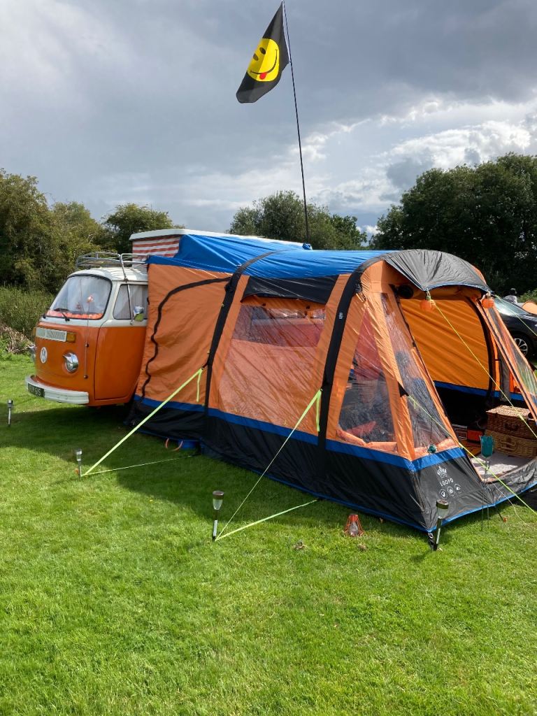 Drives away awning 