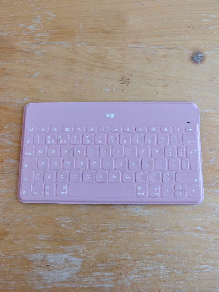 Logitech Wireless Keyboard 