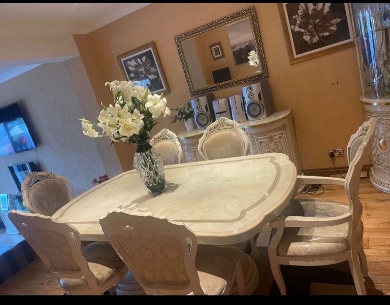 Stunning king size room