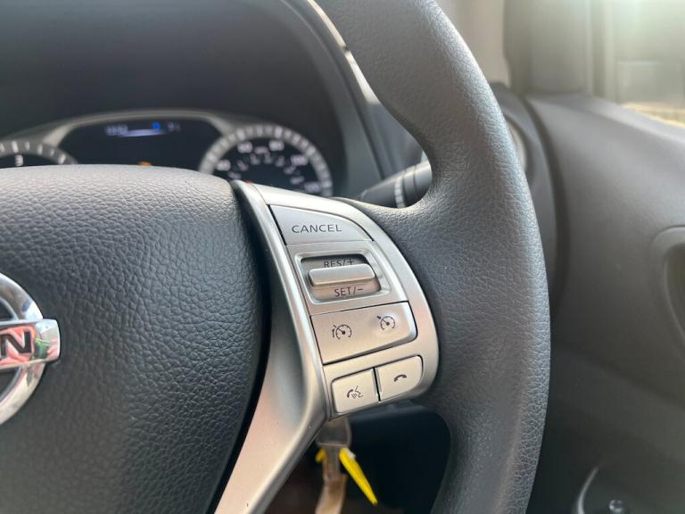 2018 Nissan Navara 2.3 dCi Visia King Pickup Extended Cab 4dr Diesel Manual 4WD Euro 6 (s/s) ( Pi...