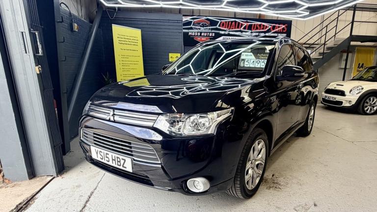 MITSUBISHI OUTLANDER 2.0 h 12kWh GX3h 2015
