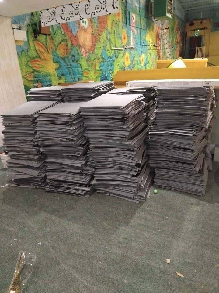 Carpet tiles All color available-Grade A