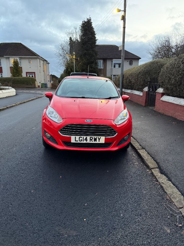 Ford, FIESTA, Hatchback, 2014, Manual, 1241 (cc), 3 doors