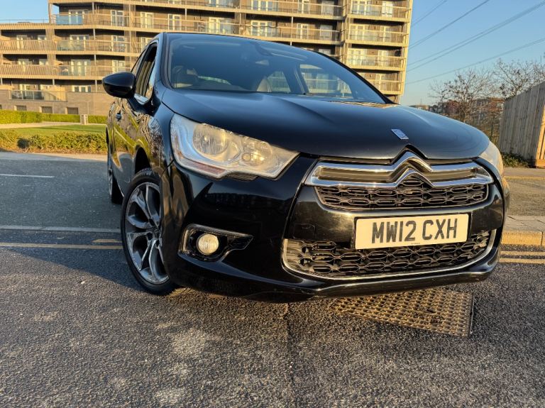 Citroen, DS4, Hatchback, 2012, Semi-Auto, 1560 (cc), 5 doors