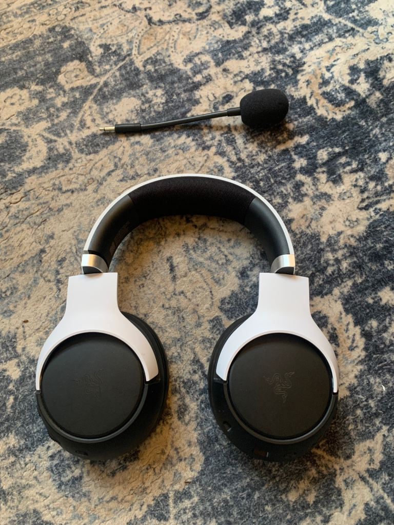 Razer Kaira wireless headphones