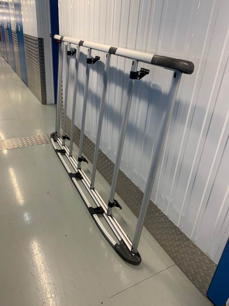 Rhino roof rack for Nissan NV200/E-NV200