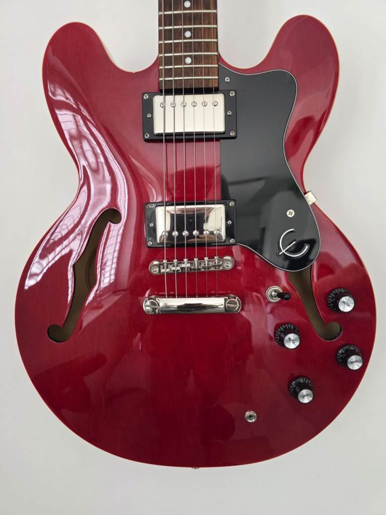 Epiphone ES-335 In Cherry Red  (+ Hard Case)     (Free Delivery)