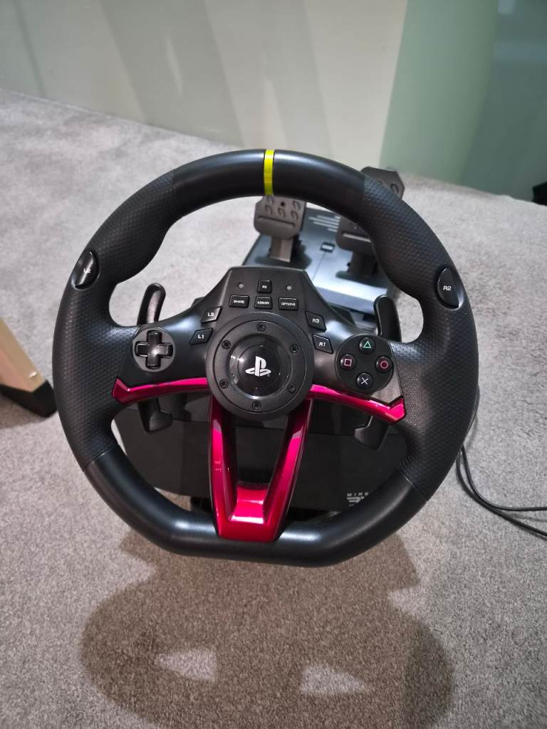 Hori Racing Wheel Apex for PS4/PS5/PC – Good Condition