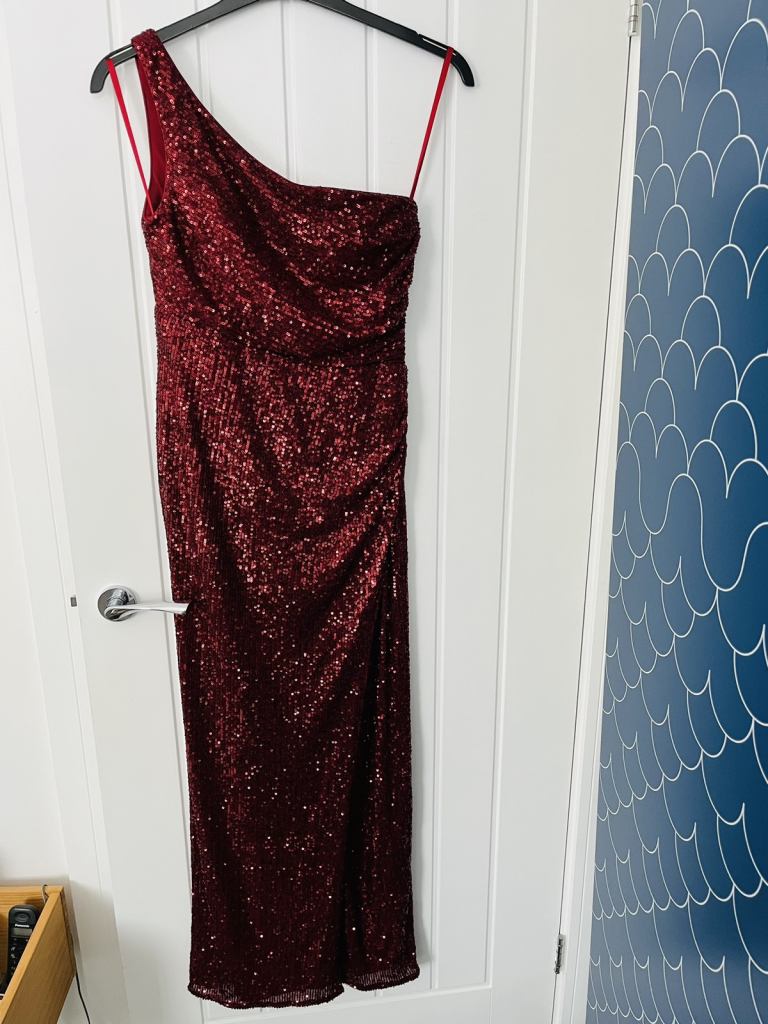 Brand new with tags - burgandy sequin one shoulder prom/evening dress, 8