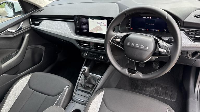 2025 Skoda Kamiq 1.0 TSI 95hp SE Edition 5dr Manual with ECC  Rear  Petrol