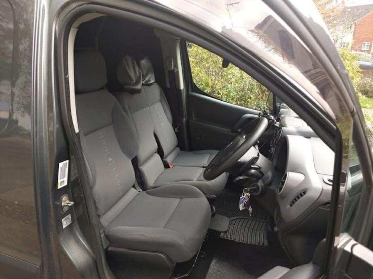 CITROEN BERLINGO 1.6 BLUE HDI......AUTOMATIC.....METALIC GREY.....£6295