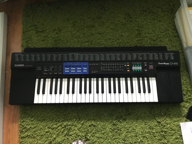 Casio CT-470 Tone Bank Electronic Keyboard – Good Condition