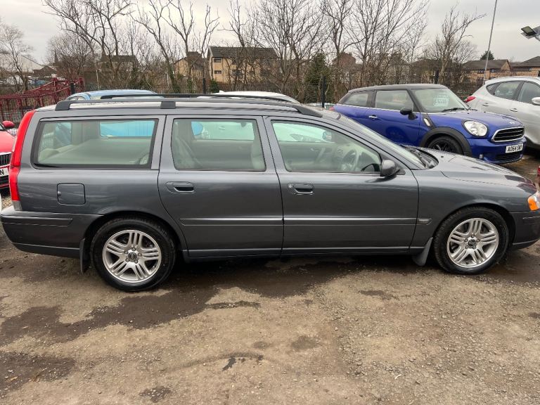 2006 Volvo, V70, D5 s Estate manual full Volvo service history mot 1 year £1995