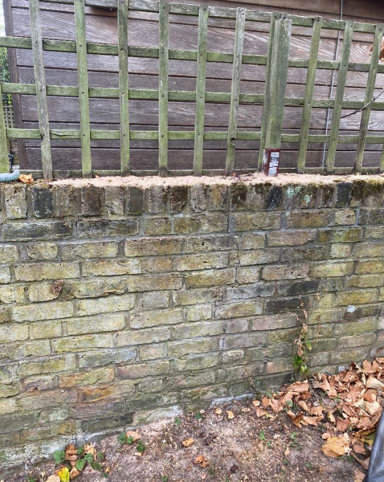 ~500 Reclaimed London Stock Bricks (Weathered / Rustic)