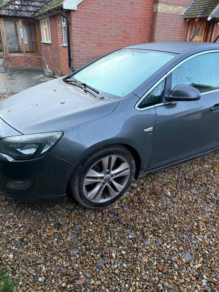 Vauxhall, ASTRA, Hatchback, 2011, Manual, 1956 (cc), 5 doors