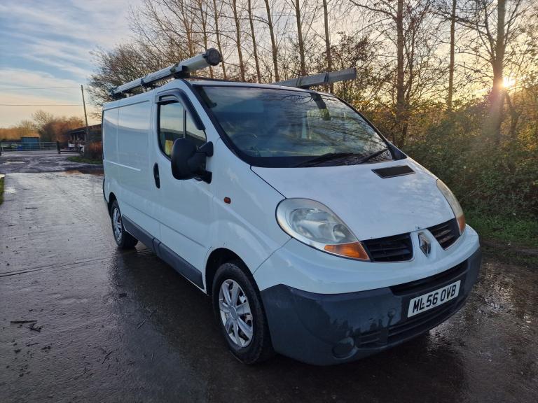 2006 Renault Trafic SL29 DCI 115  Spares Repairs  10m MOT  Barn Door  190k