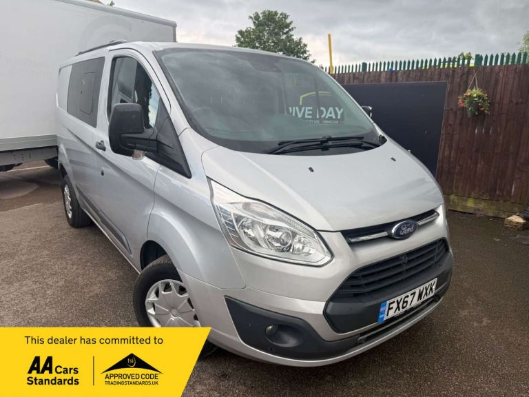 2017 Ford Transit Custom 2.0 TDCi 105ps Low Roof D/Cab Trend Van PANEL VAN DIESEL Manual