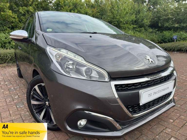 2019 Peugeot 208 1.2 PureTech Tech Edition Euro 6 (s/s) 5dr HATCHBACK Petrol Manual