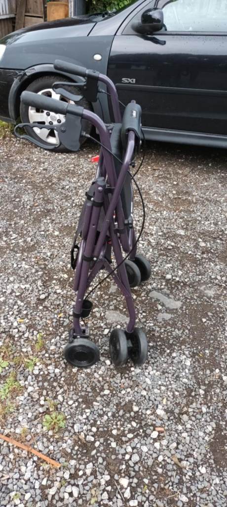 Uniscan Purple Freeway Rollator