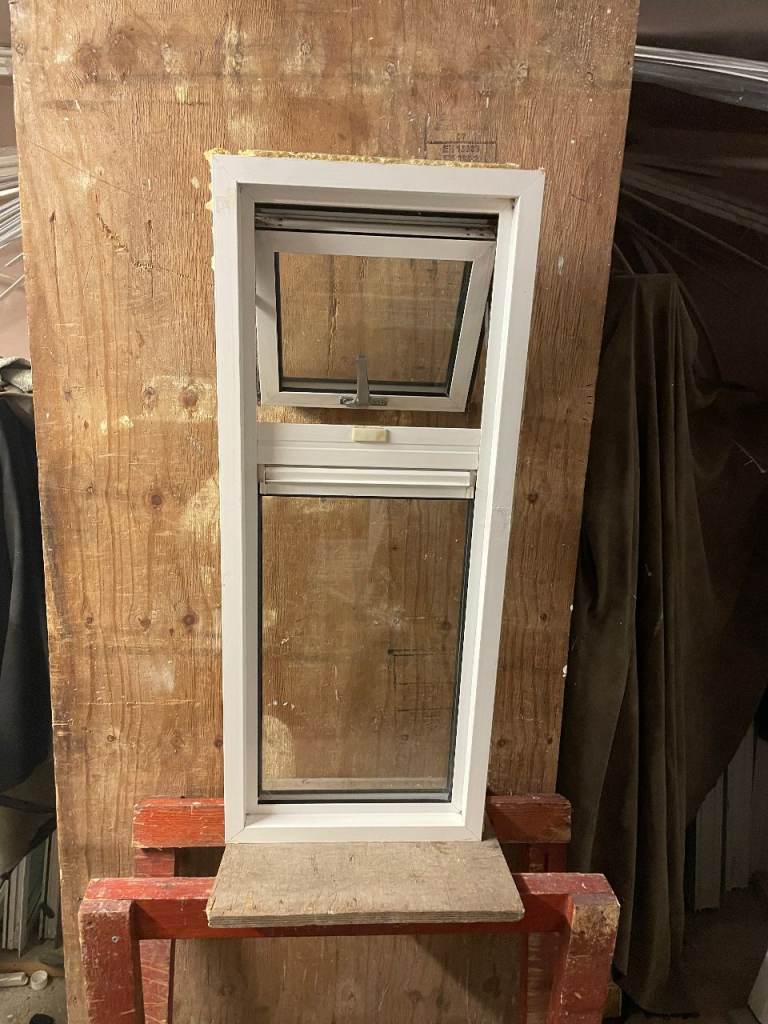 H 98 x W 40 cm - SMALL MODERN ALUMINIUM DOUBLE GLAZED WINDOW - CLEAR GLASS (REF: SJ474) 