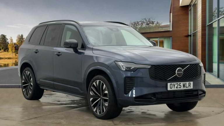 2025 Volvo XC90 2.0 T8 18.8kWh Plus SUV 5dr Petrol Plug-in Hybrid Auto 4WD Euro 6 (s/s) (45 ESTAT...