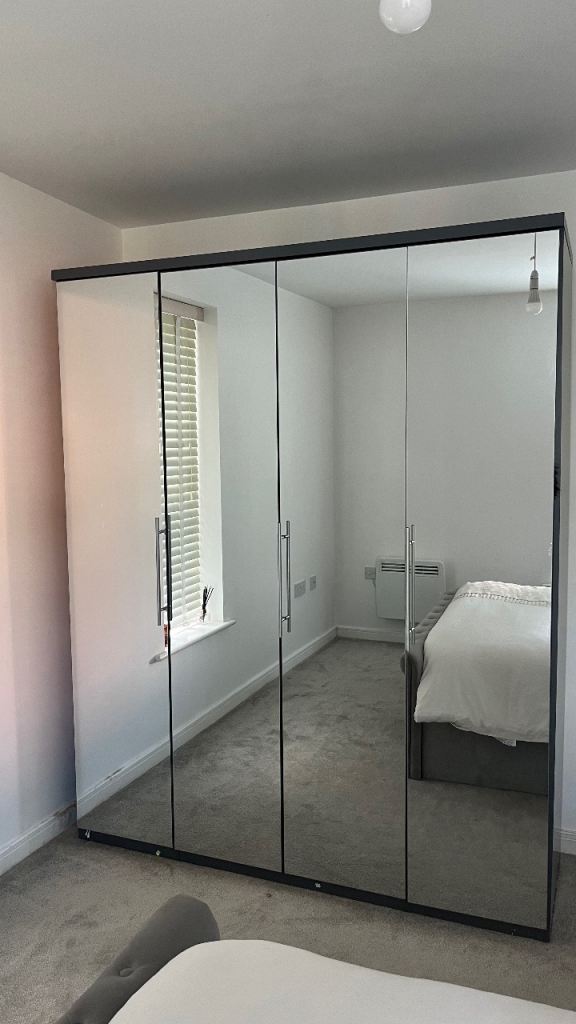 Large Mirrored Wardrobe with Drawers and Hanging Space