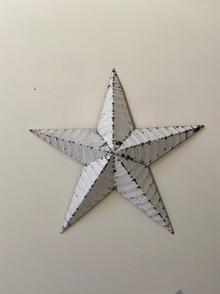 Large White Metal Star Wall Decor – Good Condition