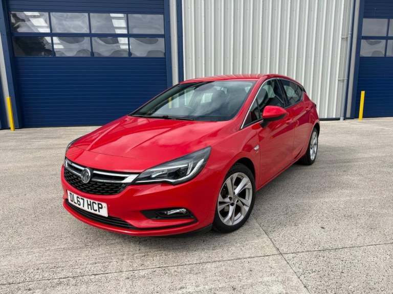 2017 Vauxhall Astra 1.4T 16V 150 SRi Nav 5dr HATCHBACK PETROL Manual