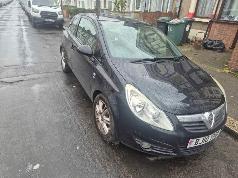 image for ULEZ FREE VAUXHALL CORSA, 2010 10, 1.2 SE, 3 DOOR HATCHBACK MANUAL, LONG MOT, £1495