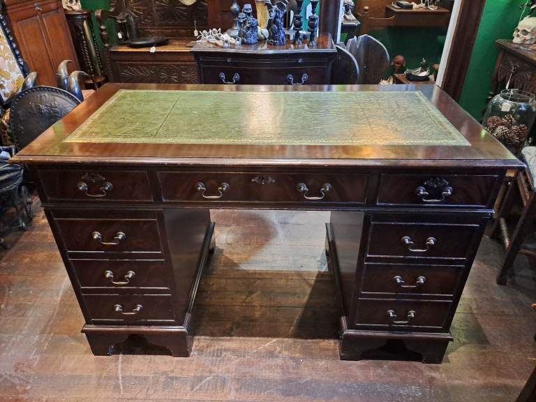 Pedestal Desk in Mahogany with Green Leather Top Office
