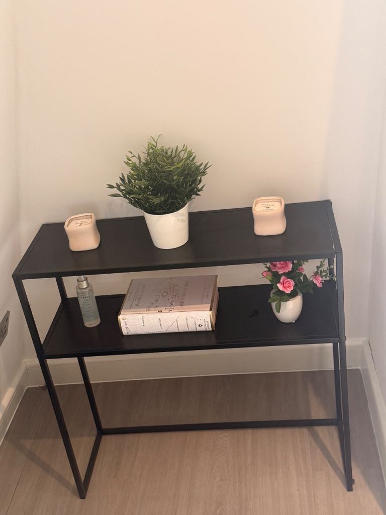 Black side table 