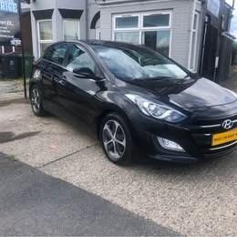 2016 Hyundai i30 1.6 SE Nav 5dr Auto HATCHBACK Petrol Automatic