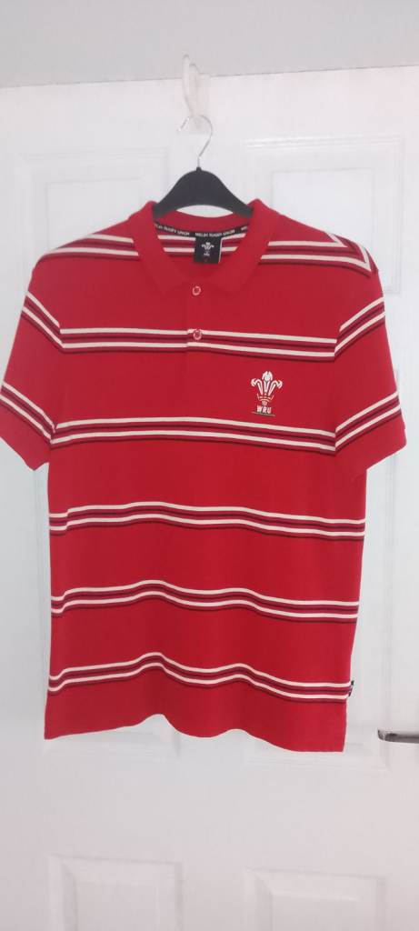 Two Welsh short sleeve tops