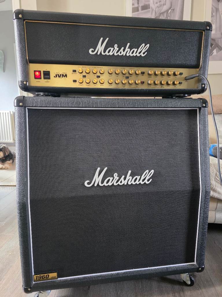 TRADES Marshall JVM410HJS Joe Satriani and 1960 Lead Cab
