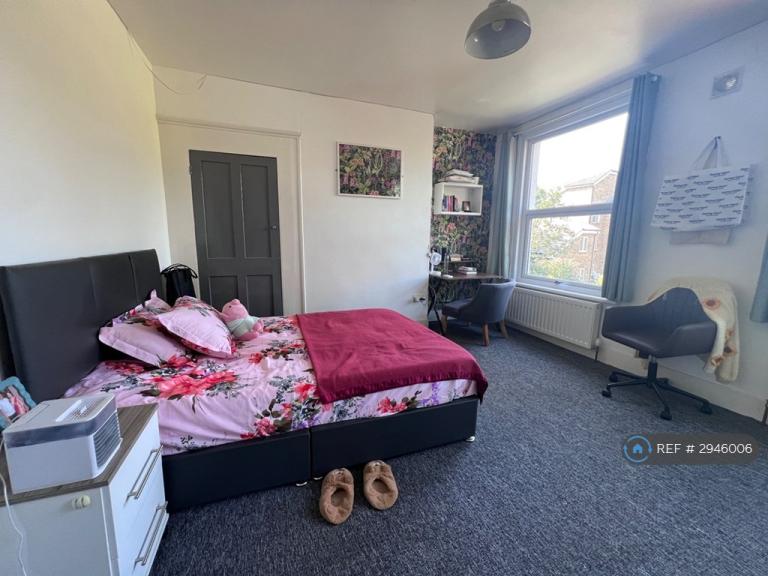1 bedroom in Denmark Road, Bromley, BR1 (#2946006)
