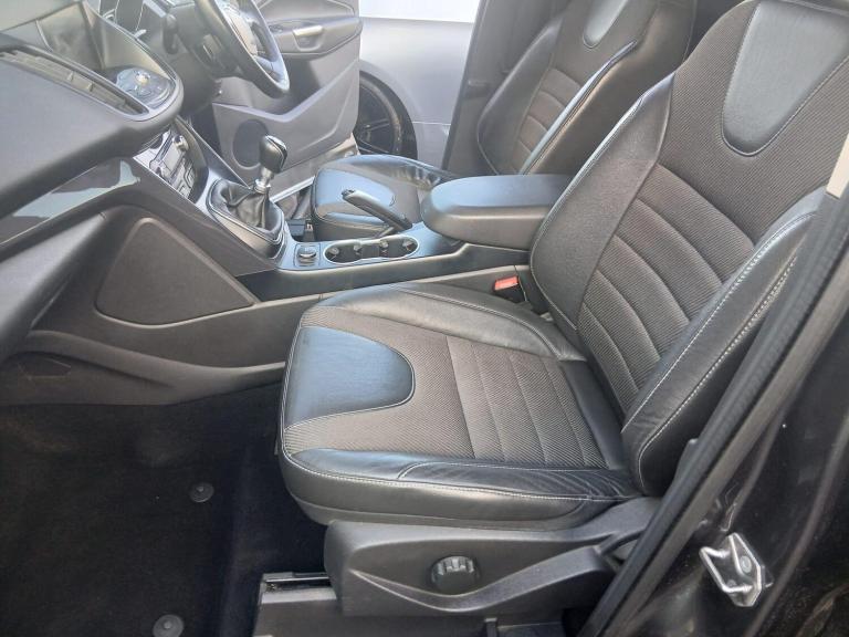 2015 Ford Kuga 2.0 TDCi Titanium AWD Euro 6 (s/s) 5dr HATCHBACK Diesel Manual