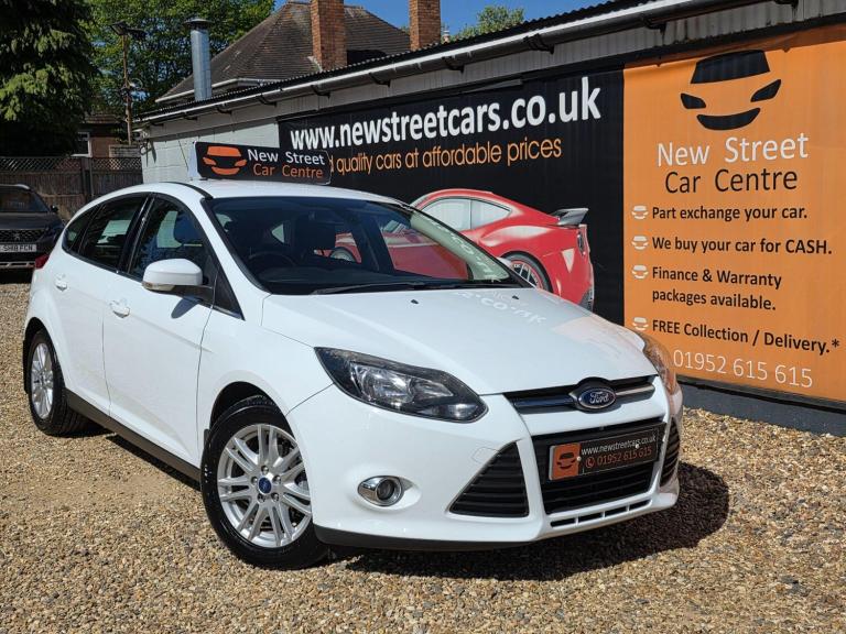 2013 Ford Focus 1.0T EcoBoost Titanium Euro 5 (s/s) 5dr HATCHBACK Petrol Manual