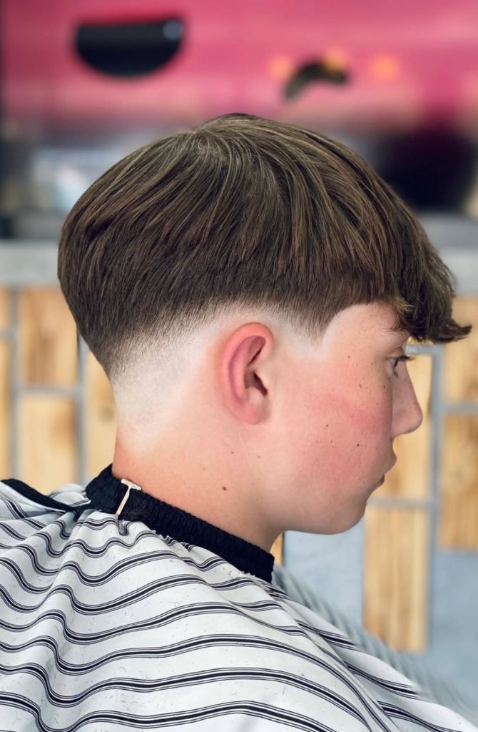 Barber wanted near Kingston 