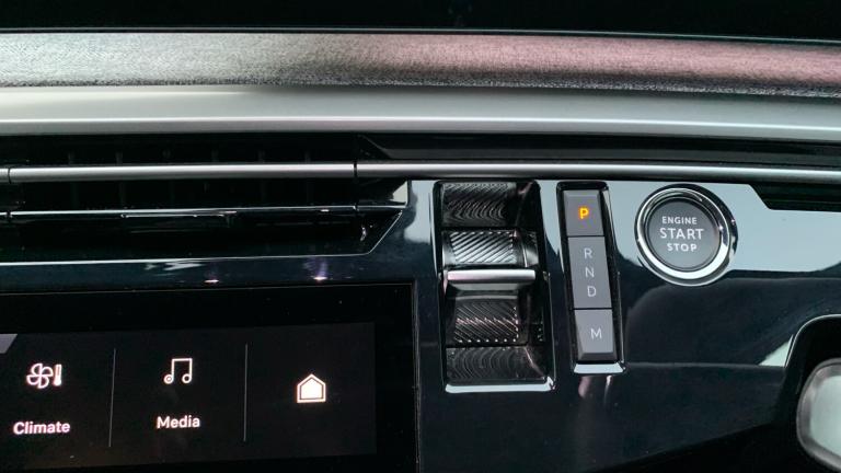 2025 Peugeot 3008 1.2 HYBRID GT SUV 5dr Petrol Hybrid e-DSC6 Euro 6 (s/s) (136 ps) SUV Hybrid Aut...