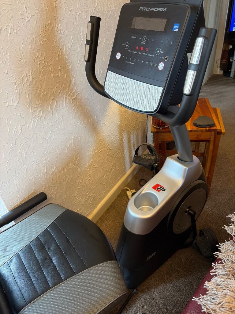 Sit down exercise bike 