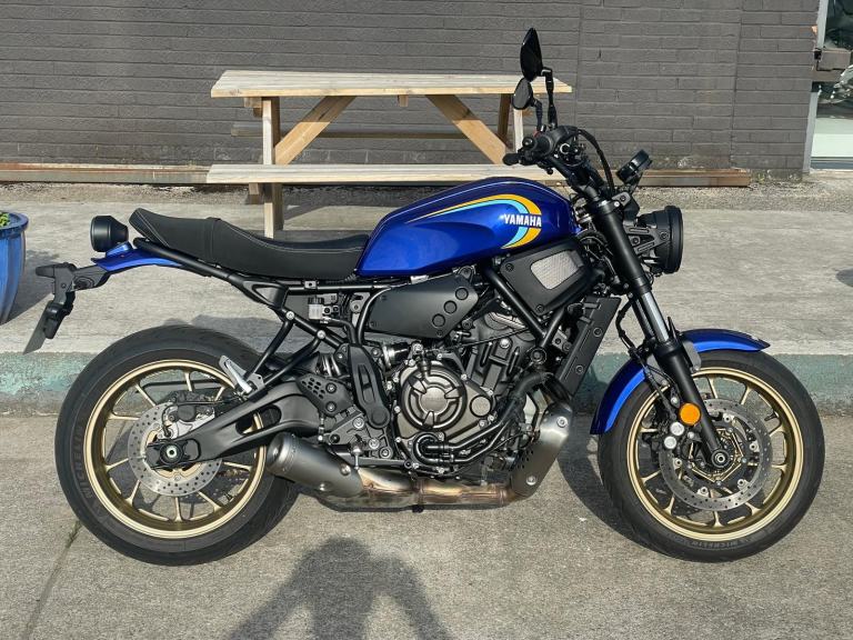Yamaha XSR 700 XSR700 2025 in Blue