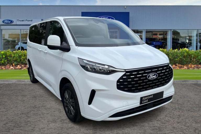 2024 Ford Tourneo Custom 320 Titanium L1 SWB 9 Seat Minibus FWD 2.0 EcoBlue 136ps Low Roof, CAMER...