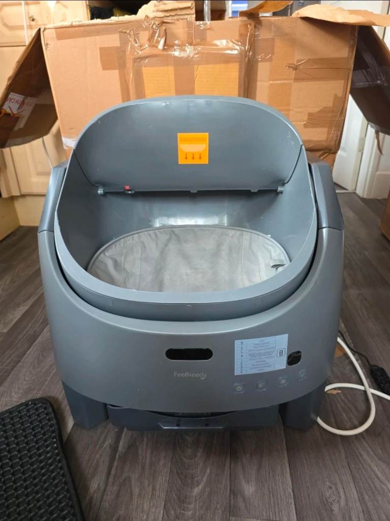 FeeINeedy Self Cleaning Cat Litter Tray,Open-Top Automatic Cat Litter Box