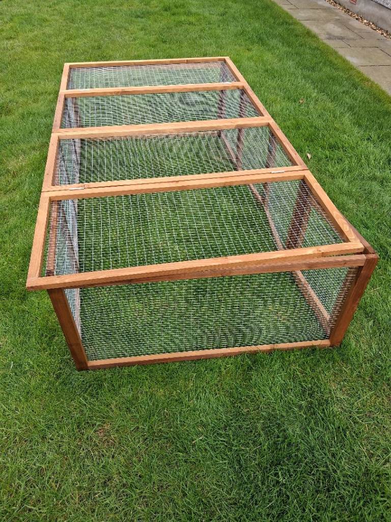 6ft Folding Canterbury Guinea Pig Run 